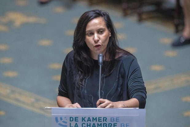 Bitsig debat tussen Frank Vandenbroucke en Nawal Farih