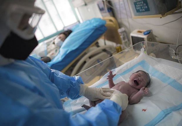 Vroedvrouwen overwegen deconventionering