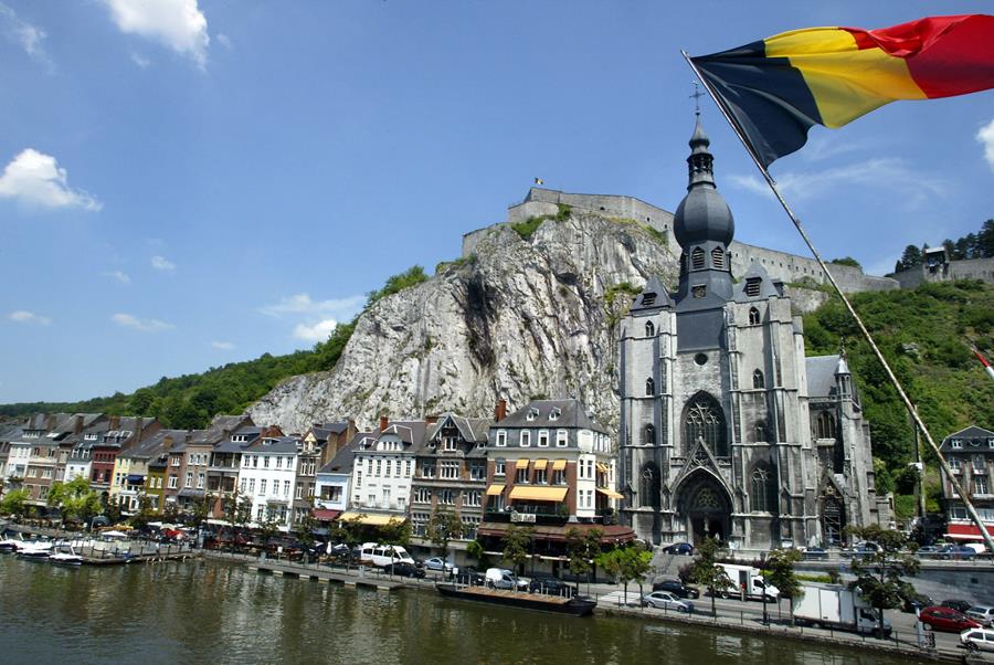 TC Dinant : Mesure de faveur pour une aide-soignante poursuivie pour avoir détourné 80.000 euros