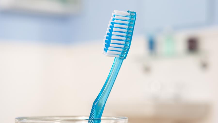Pneumonies nosocomiales: améliorer les soins bucco-dentaires divise le risque par deux