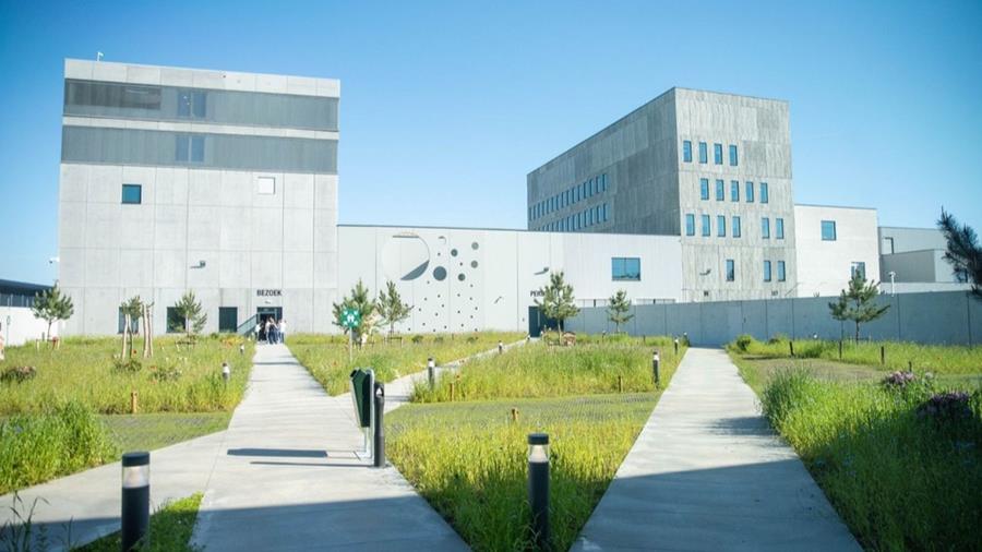 Inauguration de la nouvelle prison anversoise « De Kade »