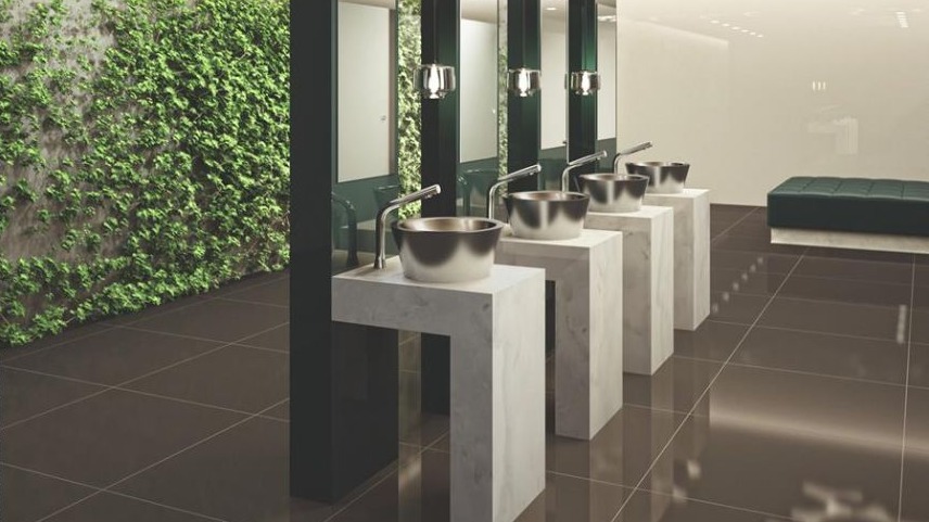 Quelle est l'approche requise pour l'assainissement public ?