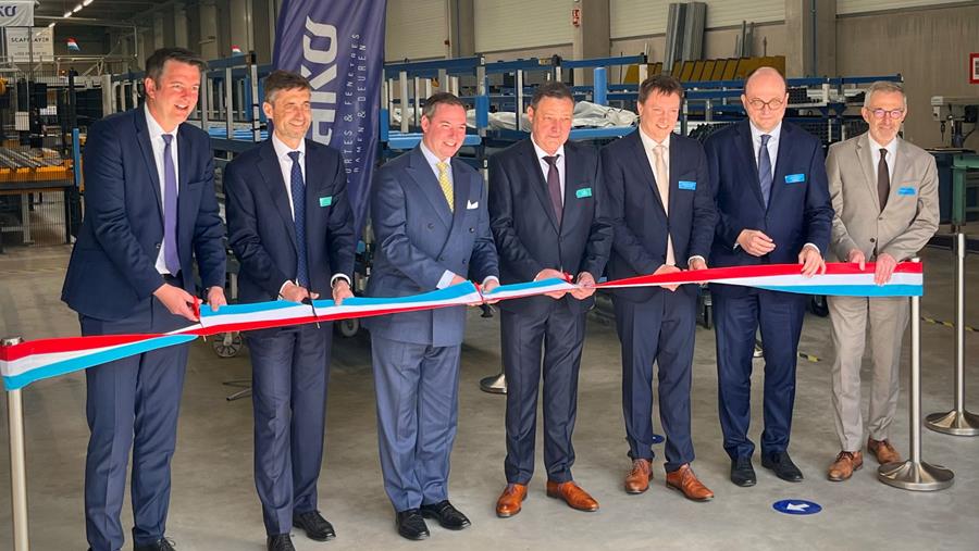 Wako huldigt nieuwe pvc-productiehal in Redange in